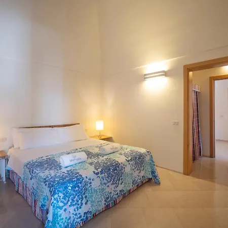 Daire Wepuglia - Calapaura