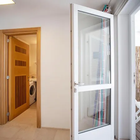 Daire Wepuglia - Calapaura *